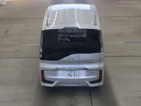 Honda STEP WAGON лот № 2332 оценка 4  с аукциона в Японии 2