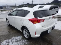 Toyota AURIS лот № 3836 оценка 4  с аукциона в Японии 1