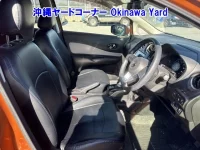 Nissan NOTE лот № 43059 оценка 3  с аукциона в Японии 6