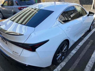 Lexus IS  с аукциона в Японии