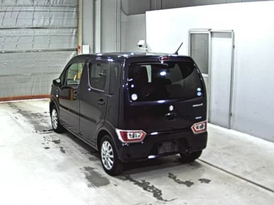 Suzuki WAGON R  с аукциона в Японии