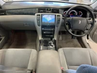 Toyota CROWN лот № 2315 оценка 3.5  с аукциона в Японии 4