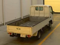 Toyota DYNA лот № 1086 оценка 3.5  с аукциона в Японии 1