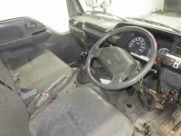 Isuzu ELF лот № 4024 оценка R  с аукциона в Японии 2