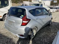 Nissan NOTE лот № 23 оценка 3.5  с аукциона в Японии 1