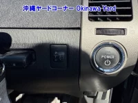 Toyota PRIUS лот № 43069 оценка 3.5  с аукциона в Японии 4