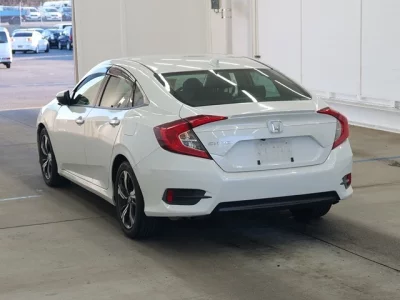 Honda CIVIC  с аукциона в Японии
