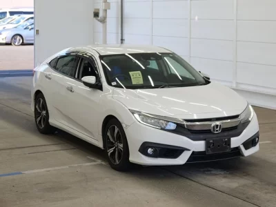 Honda CIVIC  с аукциона в Японии