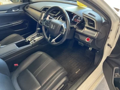 Honda CIVIC  с аукциона в Японии