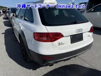 Audi A4 лот № 43070 оценка 3.5  с аукциона в Японии 1