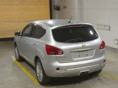 Nissan DUALIS  с аукциона в Японии