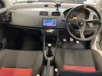 Suzuki SWIFT лот № 2341 оценка 3.5  с аукциона в Японии 4