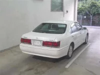 Toyota CROWN лот № 113 оценка 3.5  с аукциона в Японии 4