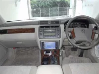 Toyota CROWN лот № 113 оценка 3.5  с аукциона в Японии 5