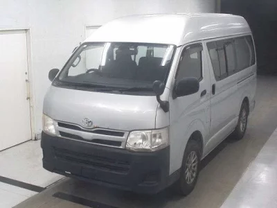 Toyota REGIUS ACE VAN  с аукциона в Японии