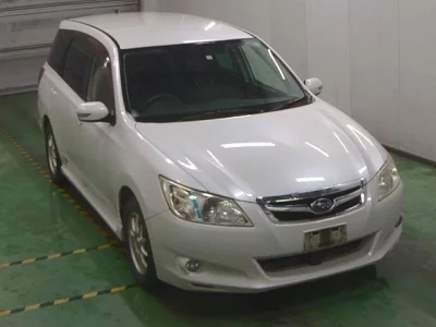 Subaru EXIGA  с аукциона в Японии