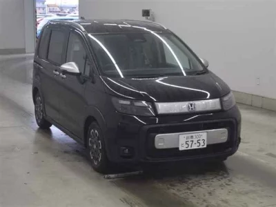 Honda FREED  с аукциона в Японии