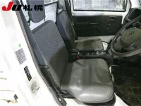 Suzuki CARRY TRUCK лот № 541 оценка R  с аукциона в Японии 4