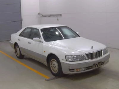 Nissan CIMA  с аукциона в Японии