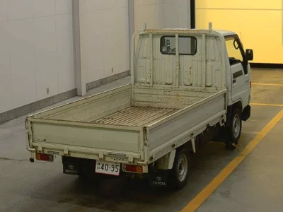 Toyota HIACE TRUCK
