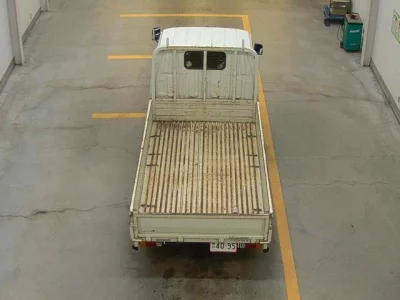 Toyota HIACE TRUCK