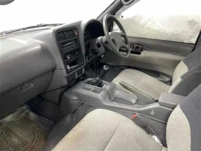 Nissan SERENA  с аукциона в Японии
