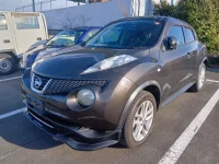 Nissan JUKE лот № 8019 оценка 3  с аукциона в Японии 2