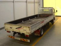 Mitsubishi CANTER лот № 1111 оценка 3.5  с аукциона в Японии 1