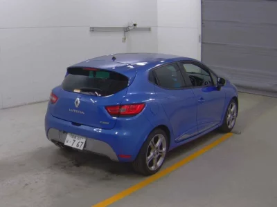 Renault LUTECIA  с аукциона в Японии