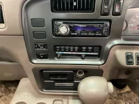 Nissan CARAVAN лот № 70036 оценка 4  с аукциона в Японии 5