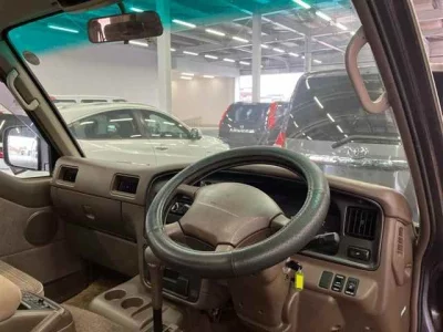 Nissan CARAVAN  с аукциона в Японии