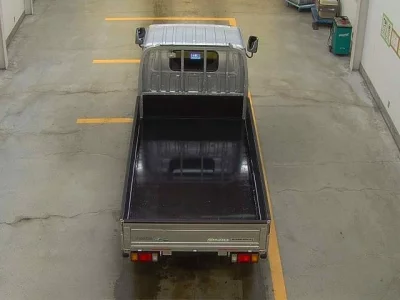 Mazda TITAN  с аукциона в Японии