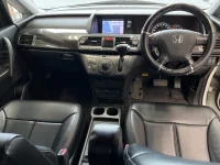 Honda ELYSION лот № 2402 оценка 4  с аукциона в Японии 4