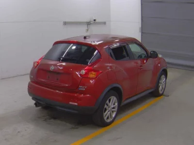 Nissan JUKE  с аукциона в Японии