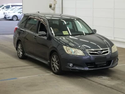 Subaru EXIGA  с аукциона в Японии