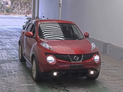 Nissan JUKE  с аукциона в Японии