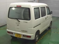 Daihatsu HIJET VAN лот № 71 оценка 3  с аукциона в Японии 6