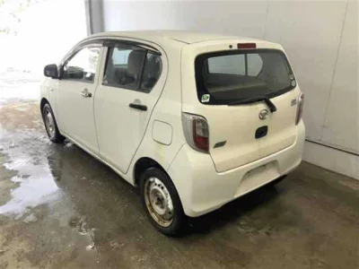 Daihatsu MIRA E S  с аукциона в Японии