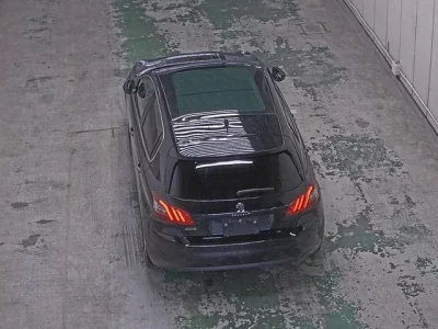 Peugeot 308  с аукциона в Японии