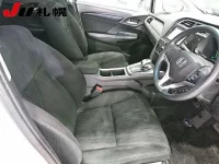 Honda SHUTTLE лот № 1005 оценка R  с аукциона в Японии 4