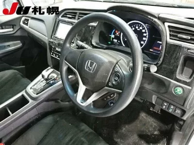 Honda SHUTTLE  с аукциона в Японии