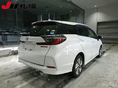 Honda SHUTTLE  с аукциона в Японии