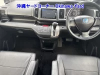 Honda STEP WAGON лот № 43103 оценка 3  с аукциона в Японии 2