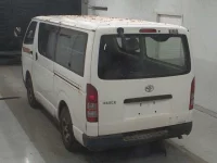 Toyota HIACE VAN лот № 4063 оценка R  с аукциона в Японии 1