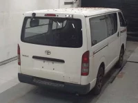 Toyota HIACE VAN лот № 4063 оценка R  с аукциона в Японии 2