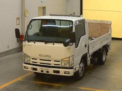 Isuzu ELF  с аукциона в Японии