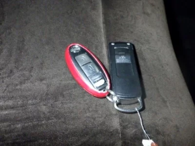 Nissan CUBE  с аукциона в Японии