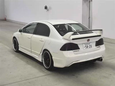 Honda CIVIC  с аукциона в Японии