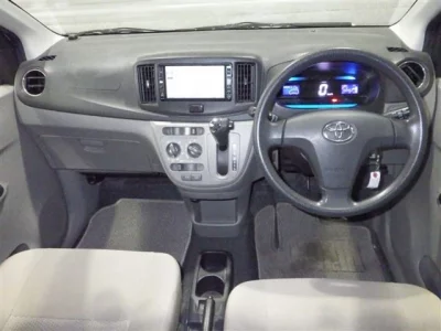 Toyota PIXIS EPOCH  с аукциона в Японии