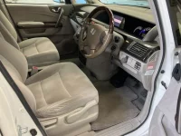 Honda ELYSION лот № 2430 оценка 4  с аукциона в Японии 3